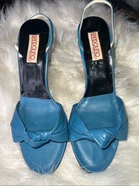 Vintage Bandolino Teal Blue Knotted Slingback Genuine Leather Sandals Heels 8.5